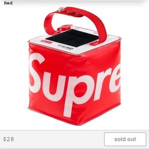 Supreme Packlite Nova USB in hand OFFER